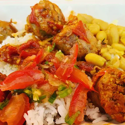 rougail-saucisses-cuisine-creole-reunion